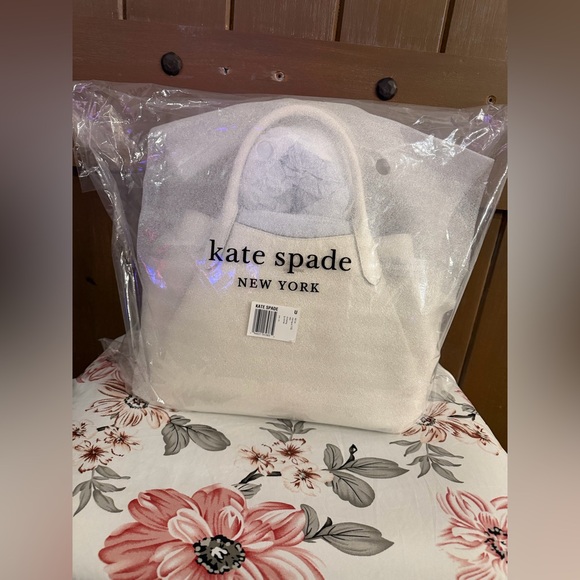 Kate Spade Dumpling Large Satchel Bag originally $459 - Picture 6 of 12